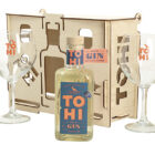 Tohi Cloudberry Gin ja 2 klaasi puidust karbis