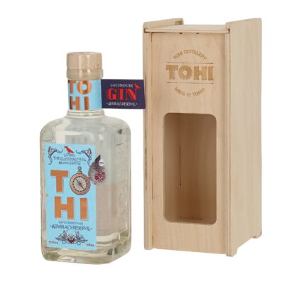 TOHI Admiral' s Reserve Navy Strength Gin puidust kinkekarbis